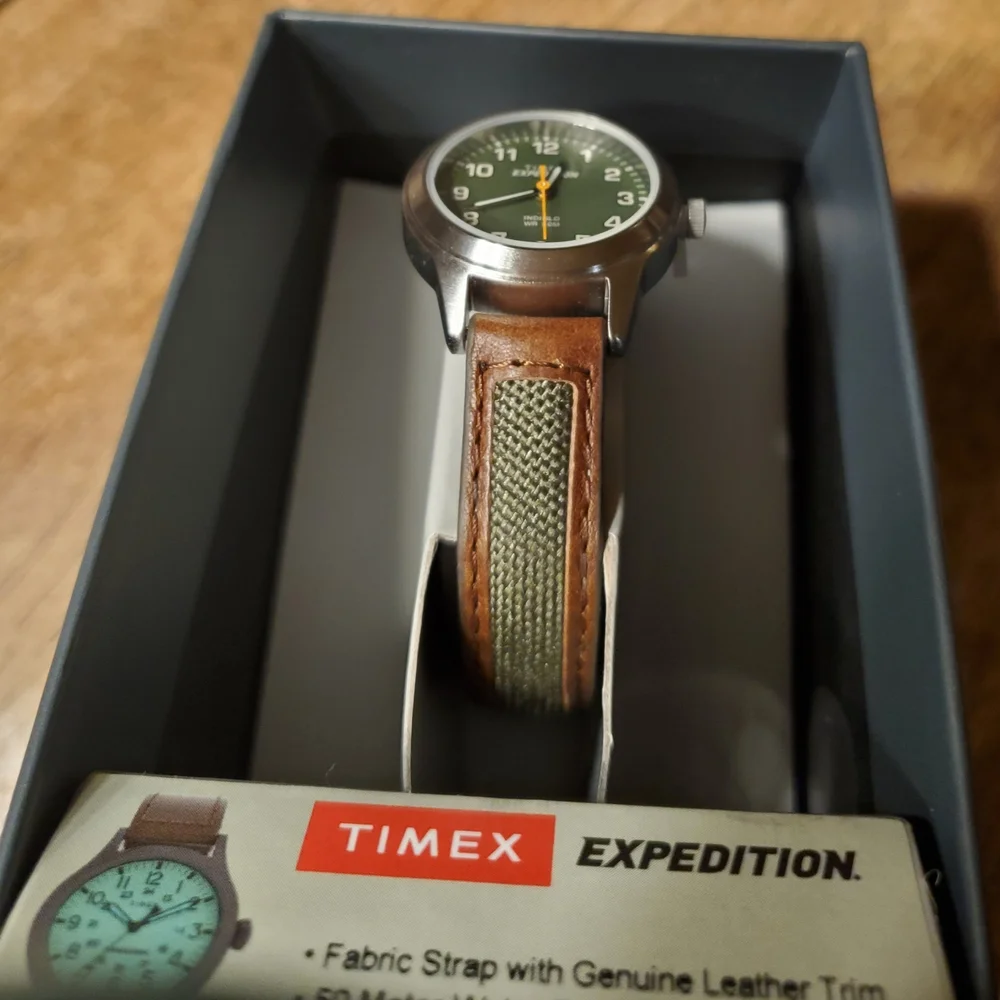 Timex® Expedition Mini Field Watch, Women's - TW4B12000JT, NEW IN BOX!! - Picture 3 of 8